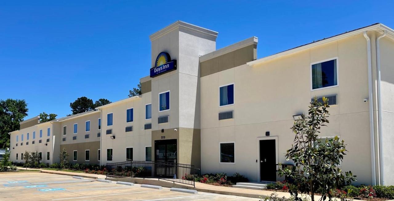 Days Inn By Wyndham Zachary La Exterior photo